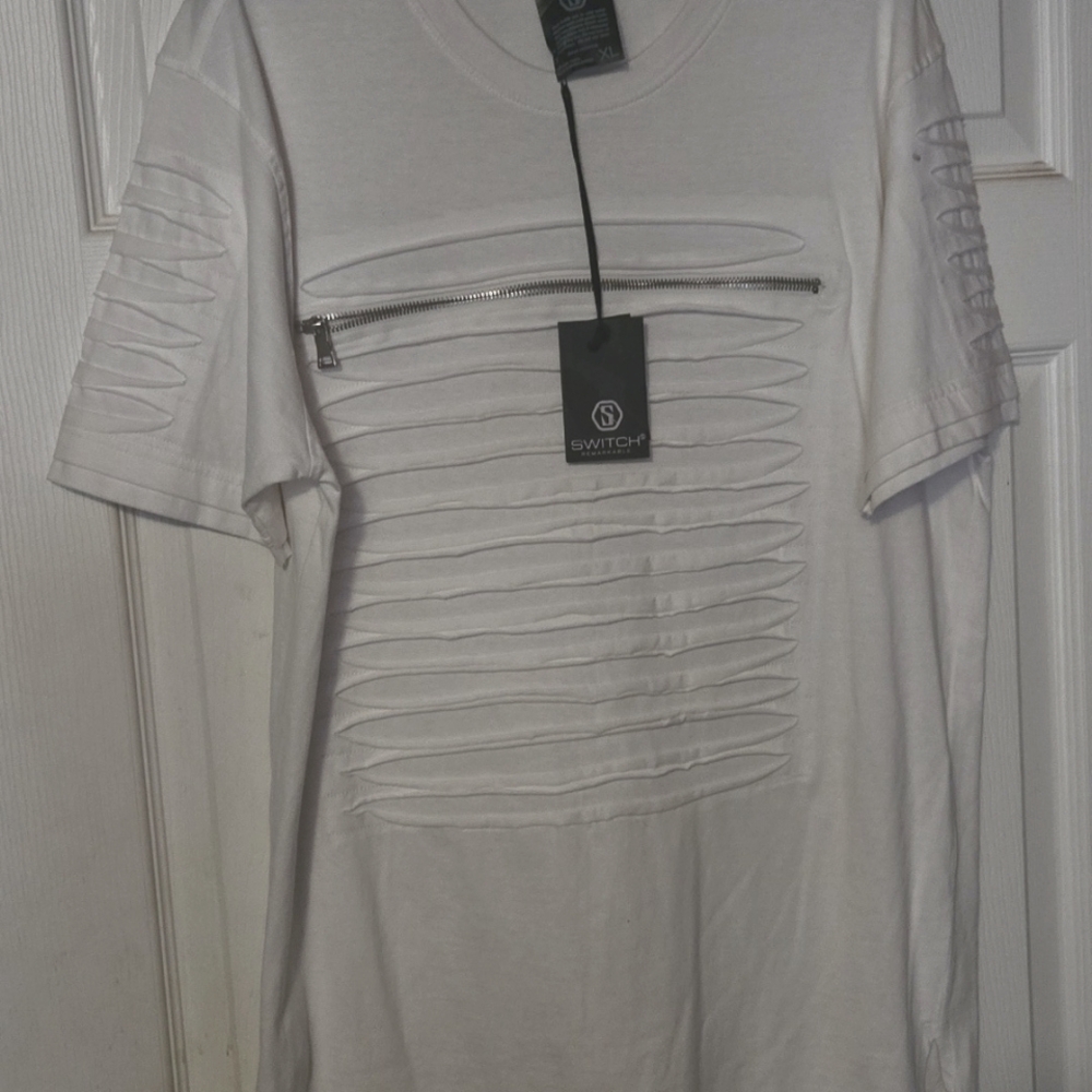 Mens t shirt